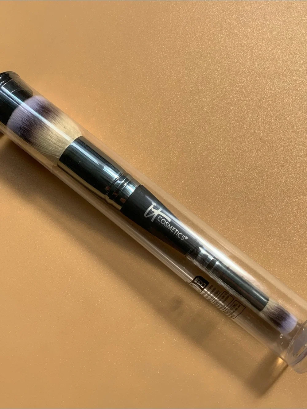 IT Cosmetics Heavenly Luxe Complexion Perfection Brush No 7